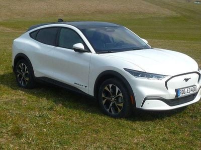 Usata Ford Mustang Mach-E Extended Range 216 kW (294 CV) 2022 Bianco SUV