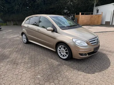Brugt Mercedes B200 Sport 136 HK (100 kW) 2007 Guld MPV