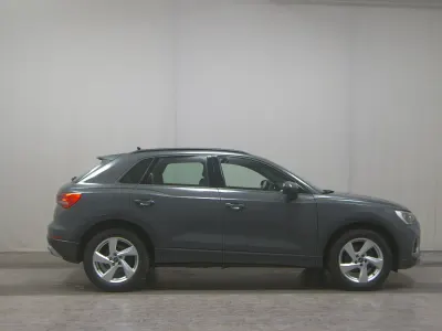 Gebraucht Audi Q3 Advanced 150 PS (110 kW) 2023 Grau SUV