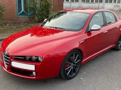 Gebraucht Alfa Romeo 159 Ti 260 PS (191 kW) 2012 Rot Limousine