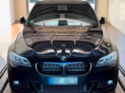 Gebraucht BMW 528 Shadowline 258 PS (189 kW) 2011 Schwarz Limousine