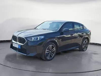 Gebraucht BMW X2 M Sport 170 PS (125 kW) 2025 Schwarz SUV
