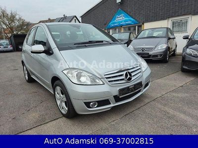 Silber Gebraucht 2011 Mercedes A160 Avantgarde Van / Kleinbus | 8.500 € (Teuer)