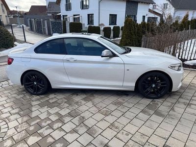 Weiß Gebraucht 2016 BMW M240 M Performance Coupé | 31.000 € (Guter Preis)