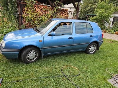 Blau Gebraucht 1991 VW Golf III Limousine | 1.200 €