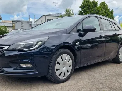 Gebraucht Opel Astra Business 110 PS (80 kW) 2018 Blau Kombi