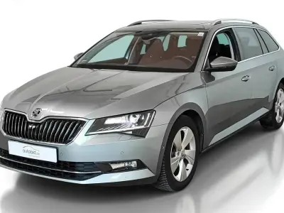 Gebraucht Skoda Superb Style 179 PS (131 kW) 2016 Grau metallic