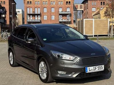 Usata Ford Focus Titanium 120 CV (88 kW) 2014 Grigio Station wagon