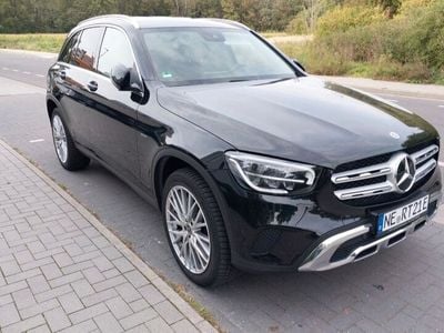 Mercedes GLC300e