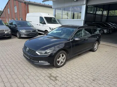 Gebraucht VW Passat Comfortline 150 PS (110 kW) 2017 Schwarz Kombi