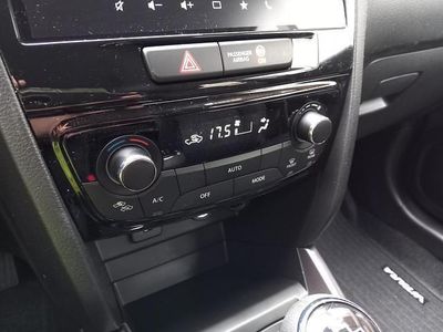 Nouă Suzuki Vitara Comfort+ 2025 Alb SUV