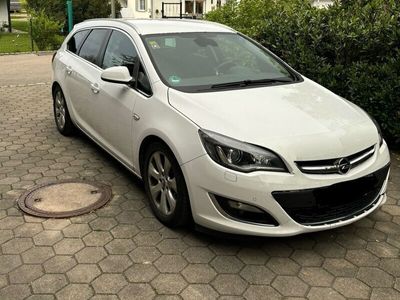 gebraucht Opel Astra Kombi 2.0 CDTI 165 PS