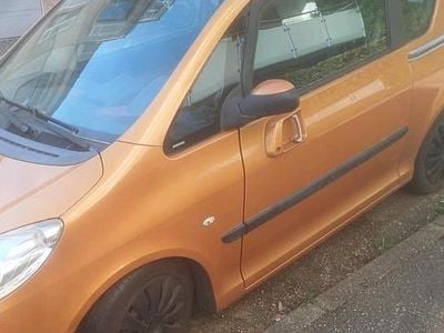 Second-hand Peugeot 1007 75 CP (55 kW) 2006 Monovolum