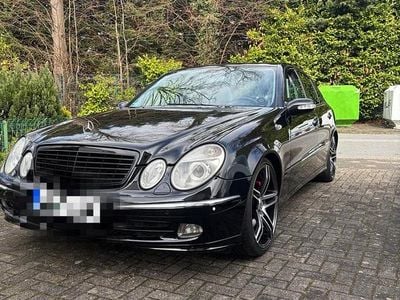 Gebraucht Mercedes E320 224 PS (164 kW) 2005 Schwarz Limousine