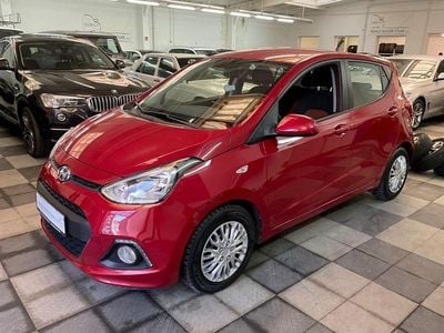 Rot Gebraucht 2014 Hyundai i10 Kleinwagen | 6.650 € (Fairer Preis)