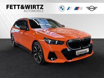 Usata BMW 550e M Sport 489 CV (359 kW) 2025 Arancione Station wagon