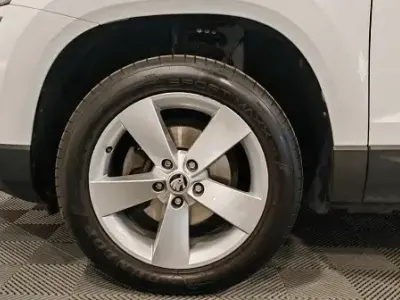 Gebraucht Skoda Karoq Ambition 110 PS (80 kW) 2021 Weiß metallic SUV