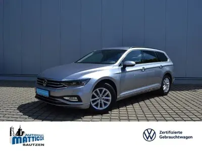Gebraucht VW Passat IQ Drive 150 PS (110 kW) 2021 Pyritsilber metallic (metallic) Kombi