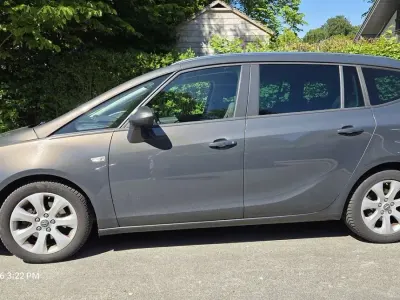 Gebraucht Opel Zafira Tourer Active 150 PS (110 kW) 2014 Grau Van / Kleinbus