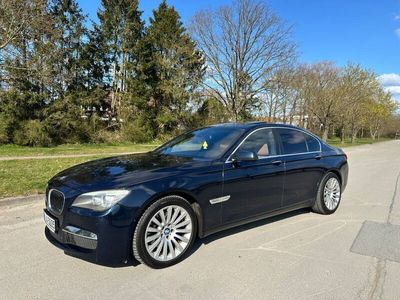 BMW 740