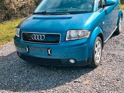 Second-hand Audi A2 75 CP (55 kW) 2001 Albastru Hatchback
