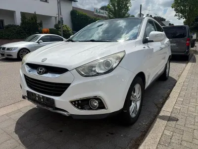 Gebraucht Hyundai ix35 Premium 184 PS (135 kW) 2012 Weiß SUV