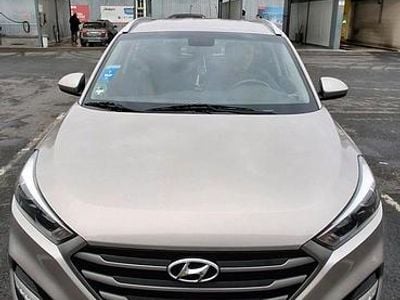Gold Gebraucht 2018 Hyundai Tucson SUV | 14.750 € (Guter Preis)