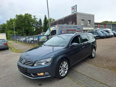 Gebraucht VW Passat Highline 140 PS (102 kW) 2011 Grau Kombi