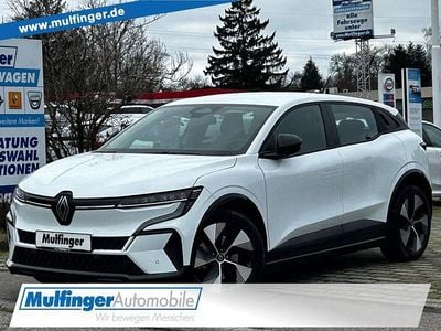 Gebraucht Renault Mégane Equilibre 96 kW (131 PS) 2022 Weiß Limousine