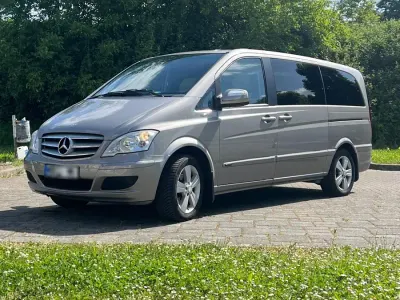 Gebraucht Mercedes Viano 163 PS (119 kW) 2011 Grau Van / Kleinbus