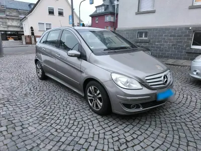 Używany Mercedes B200 2006 Andere farben Minivan