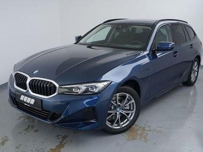 Usata BMW 320e Sport Line 204 CV (150 kW) 2024 Blu Berlina