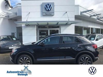 Gebraucht VW T-Roc Style 150 PS (110 kW) 2025 Deep black perleffekt (metallic) SUV