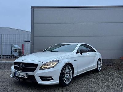 Weiß Gebraucht 2013 Mercedes CLS500 Limousine | 26.700 € (Teuer)