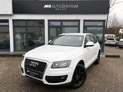 Używany Audi Q5 Design 180 KM (132 kW) 2011 Biały SUV
