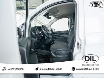 Gebraucht Mercedes Vito 163 PS (119 kW) 2021 Arktikweiß Van