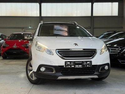 Weiß Gebraucht 2015 Peugeot 2008 Style SUV | 8.100 € (Guter Preis)