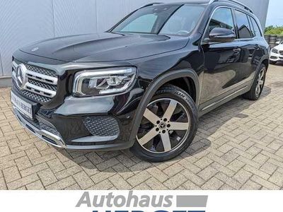 Mercedes GLB220