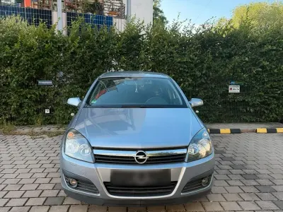 Gebraucht Opel Astra 88 PS (64 kW) 2006 Grau Kleinwagen