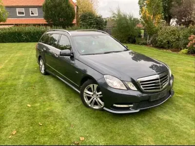 Gebraucht Mercedes E350 AMG 265 PS (194 kW) 2011 Kombi