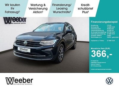 Deep black perleffekt (metallic) Gebraucht 2022 VW Tiguan Life SUV | 27.690 € (Guter Preis)