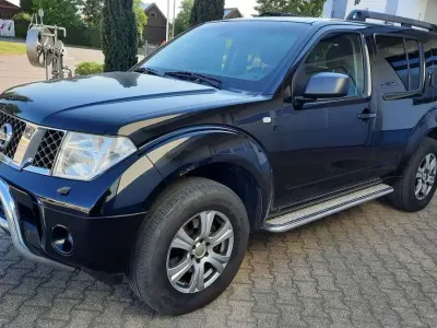 Gebraucht Nissan Pathfinder 174 PS (127 kW) 2006 Black (m) SUV