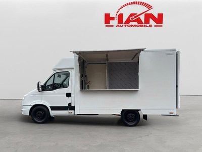 Gebraucht Iveco Daily 106 PS (77 kW) 2012 Weiß Limousine