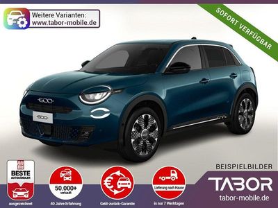 Neu Fiat 600 La Prima 145 PS (106 kW) 2025 Grün metallic SUV