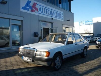 Weiß Gebraucht 1988 Mercedes 190 Limousine | 4.500 €