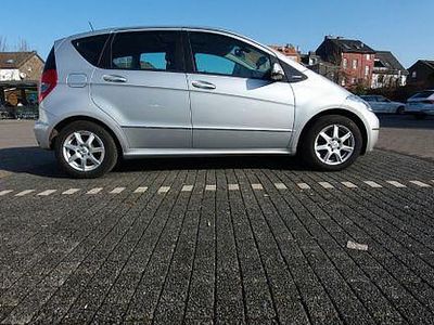 Gebraucht Mercedes A160 Avantgarde 95 PS (69 kW) 2009 Silber Van / Kleinbus