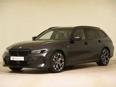 Gebraucht BMW 320 M Sport 190 PS (139 kW) 2025 Black sapphire met. Kombi