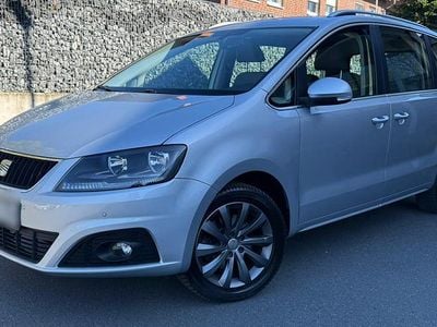 Begagnad Seat Alhambra 150 HK (110 kW) 2010 Silver Minibuss