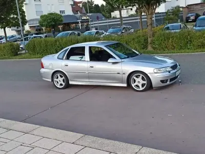 Occasion Opel Vectra Edition 170 ch (125 kW) 2000 Argent Berline