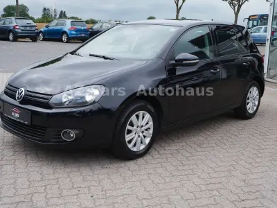 Gebraucht VW Golf VI Move 105 PS (77 kW) 2012 Schwarz Kleinwagen